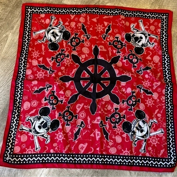NWOT Disney Pirate Night Bandana‎ 100% Cotton Hand Wash Cold Mickey Minnie Mouse - Picture 1 of 5